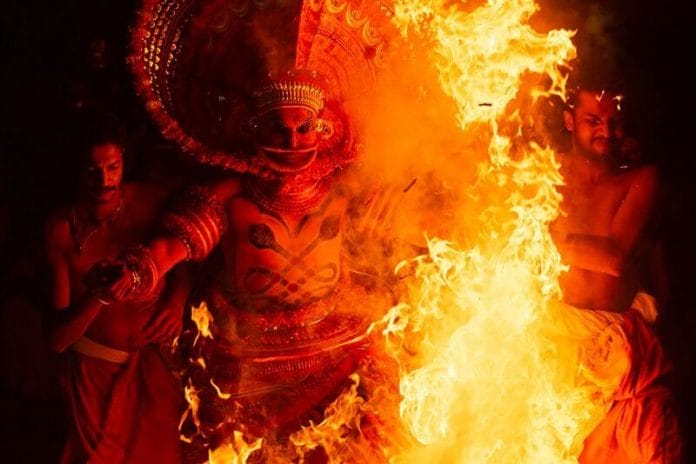 kerala theyyam dance